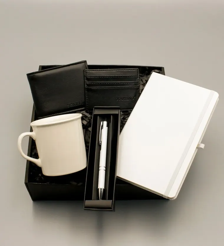 Bartın Beyaz Defter & Beyaz Kupa & Cüzdan ve Kartlık & Beyaz Tükenmez Kalem Hediye Seti Siparişi